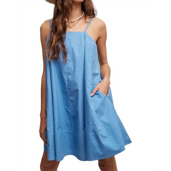 LISTICLE Dresses & Skirts - NEW LISTICLE strap swing dress in french blue